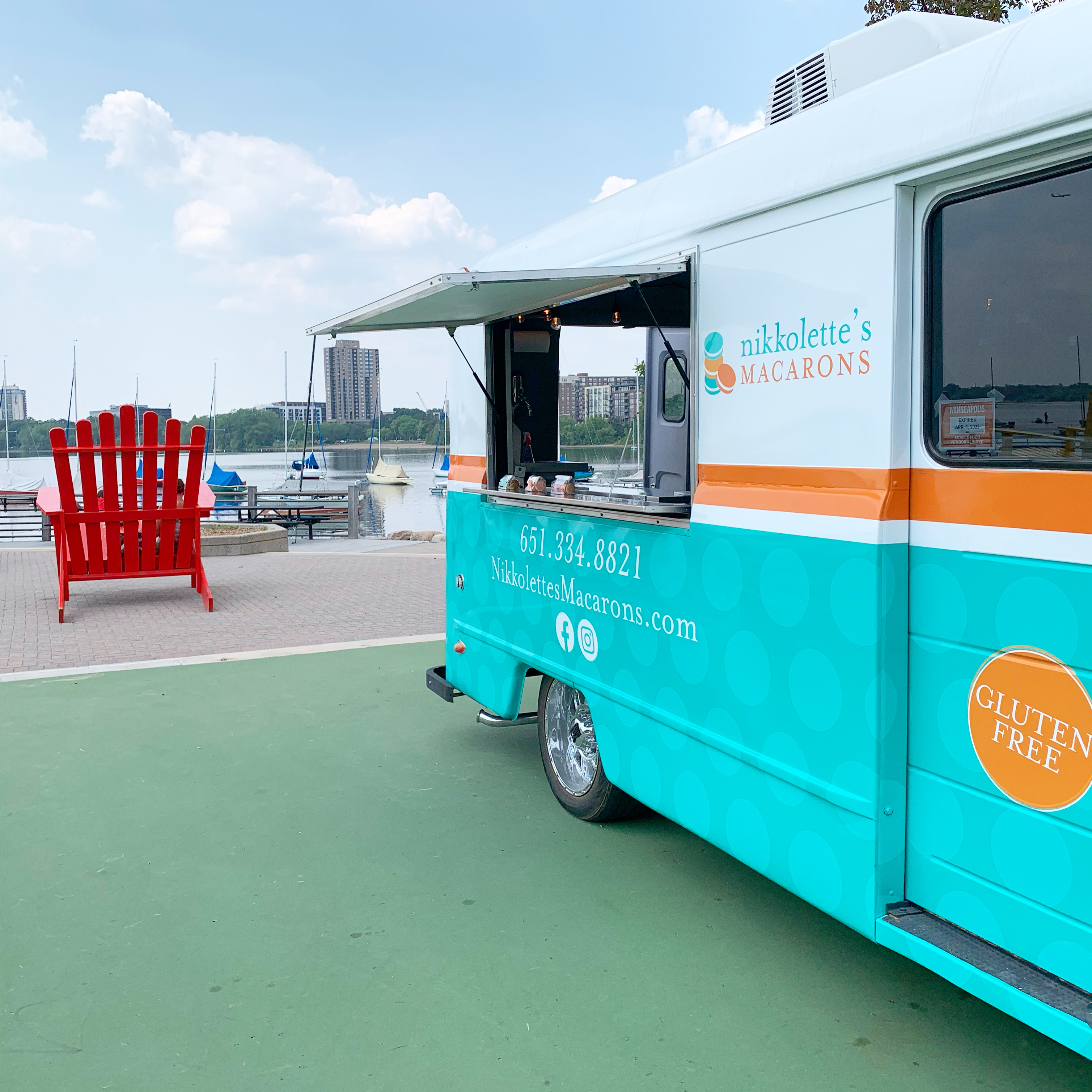 Macaron Food Truck in Minneapolis